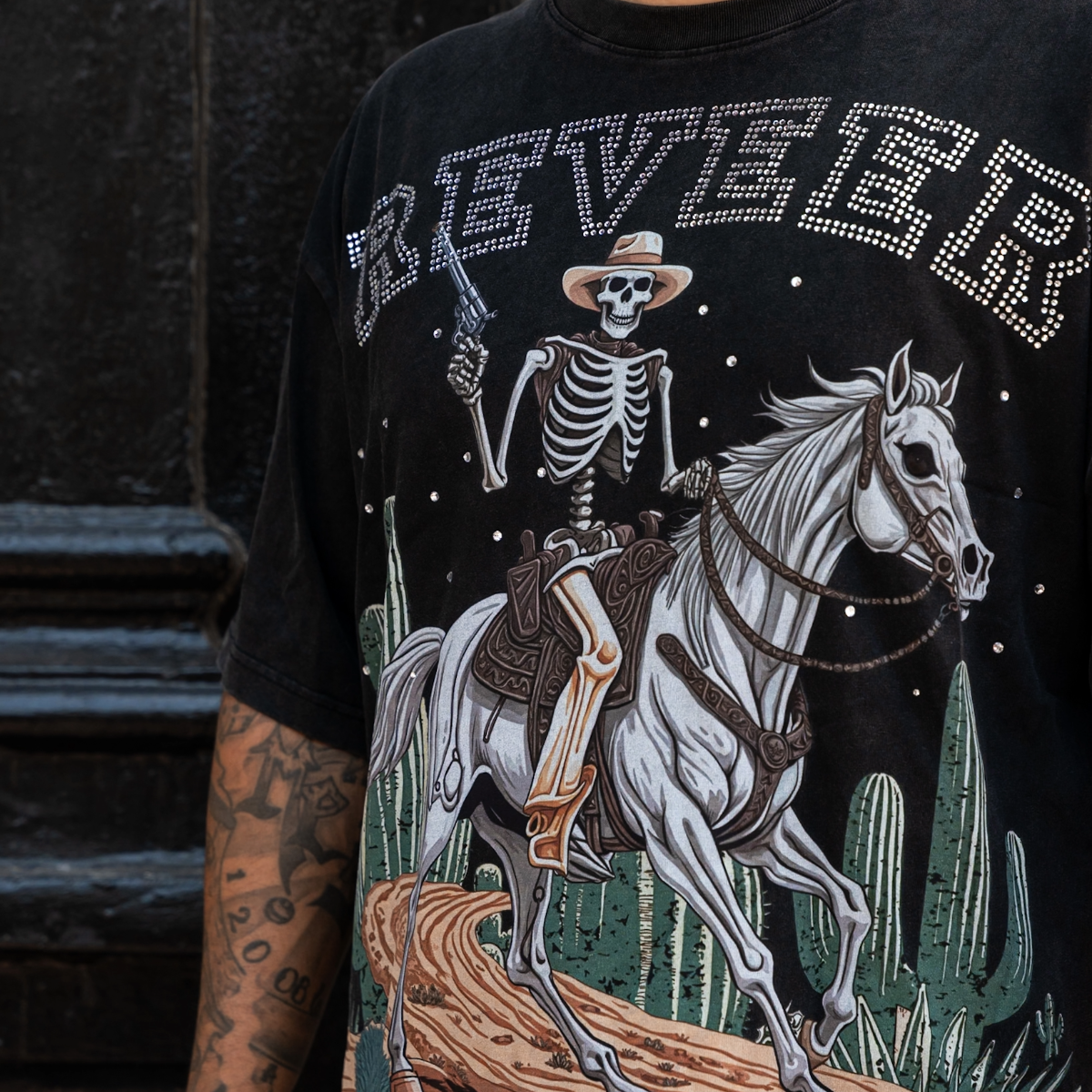 'COWBOY' TEE - BLACK