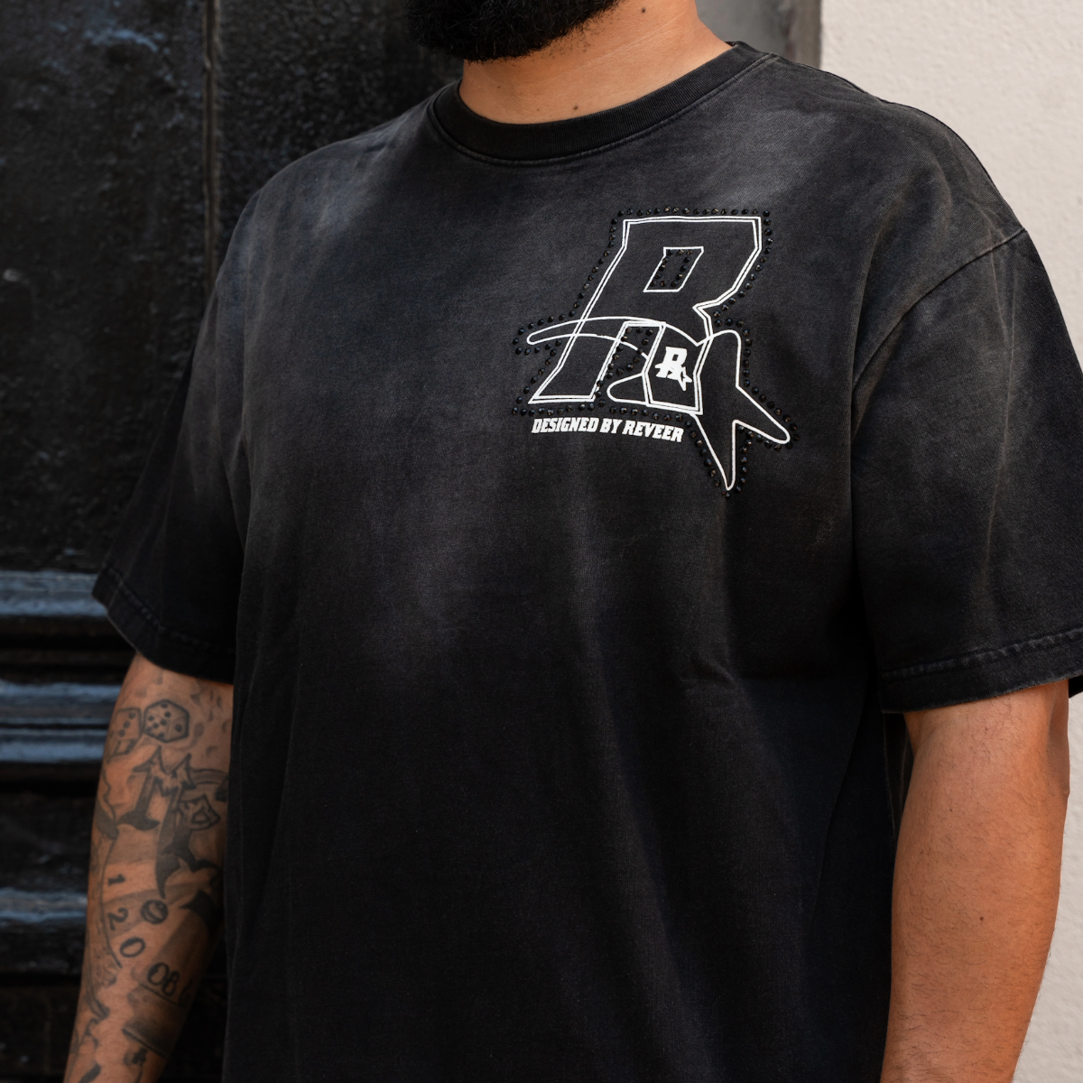 'LOGO' RHINESTONE TEE - BLACK